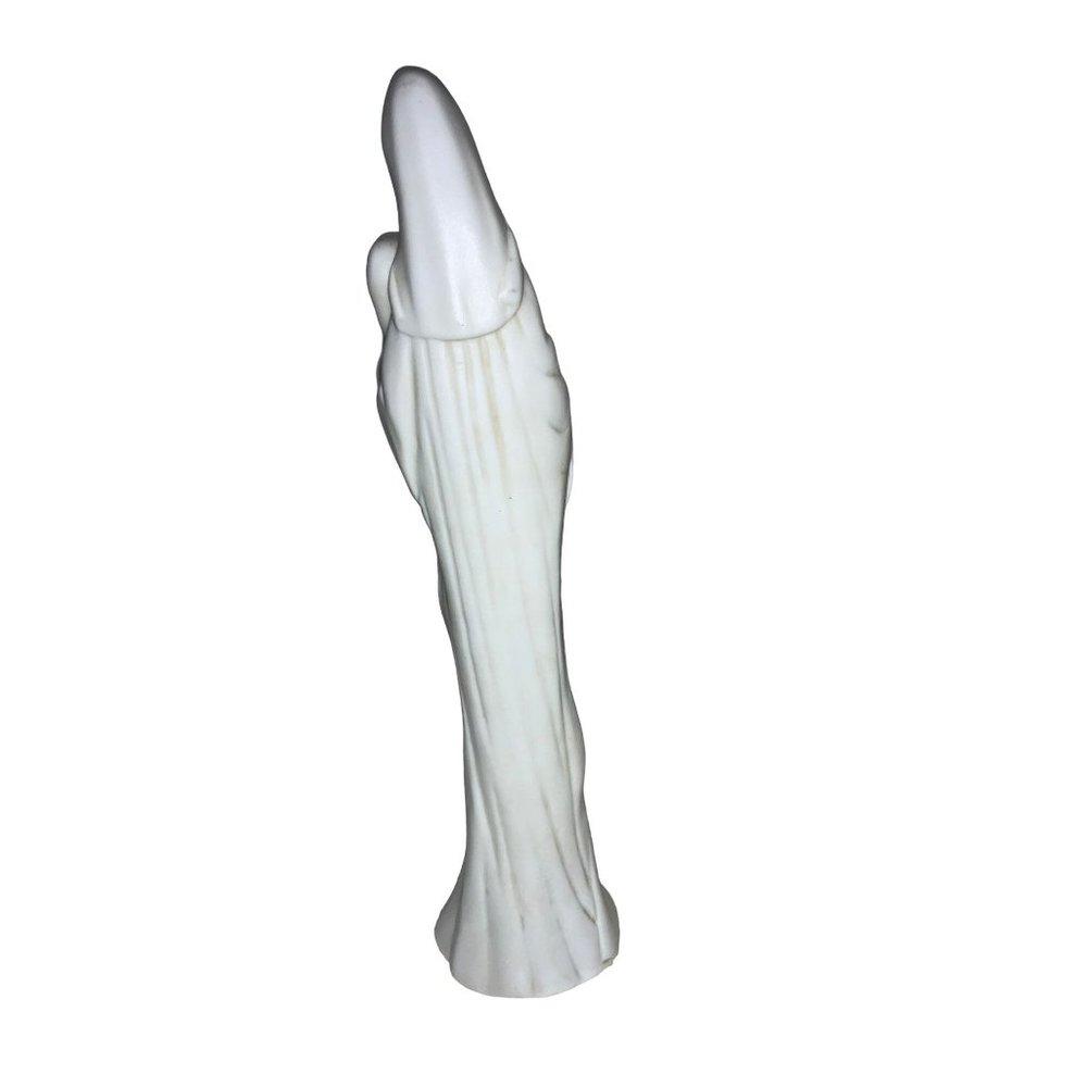 Virgin Mother Mary And Baby Jesus Figurine. - Picture 4 of 6